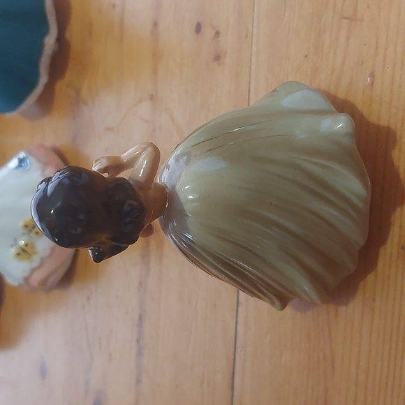 Josef Originals Hawaii girl figure - Picture 3 of 7